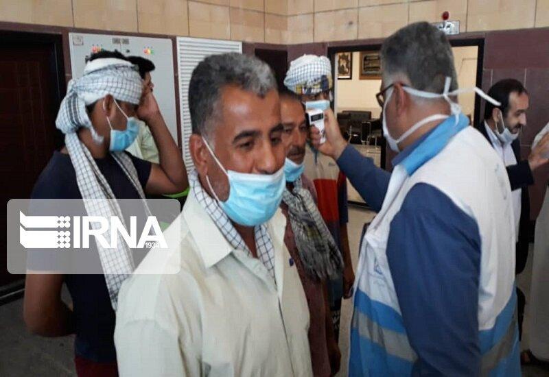 خبرنگاران چهار خدمه نجات یافته شناور بهبهان از مرز شلمچه خبرنگاران چهار خدمه نجات یافته شناور بهبهان از مرز شلمچه وارد کشور شدند