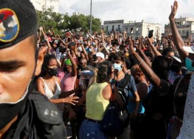 (تصاویر) اعتراضات ضد دولتی بی سابقه در کوبا