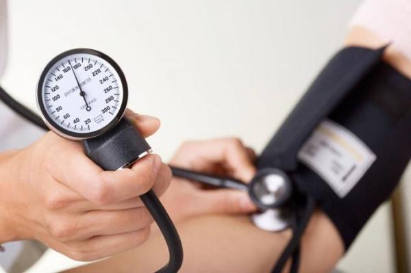 راه حل های طبیعی برای کاهش فشار خون بالا