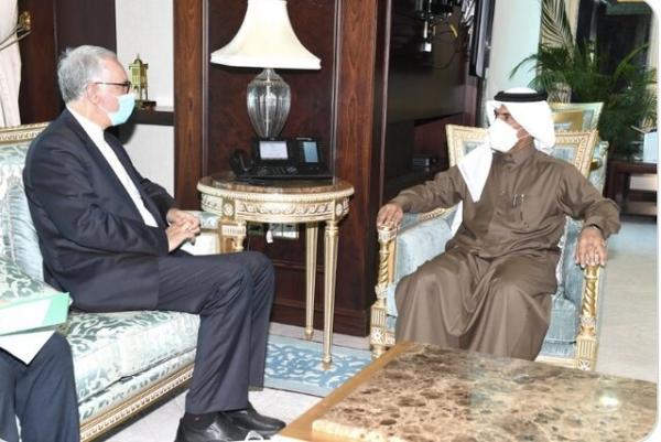 تور ارزان قطر: ملاقات دبیرکل وزارت خارجه قطر با سفرای ایران و عربستان