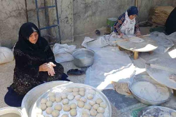 اینفوگرافیک ، 10 خوراکی ثبت ملی شده مرکز را بشناسیم ، 800 سال قبل نان لواش در تهران چگونه پخته می شد؟