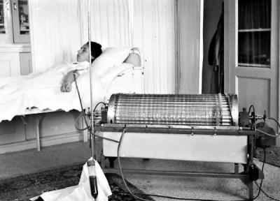 ماشین دیالیز (1943)؛ معجزه پوست سوسیس در تاریک ترین روزهای جنگ